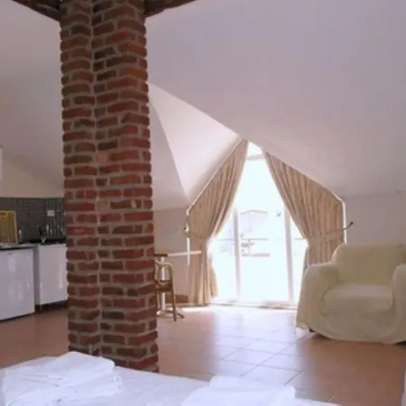 Hotel apartamentowy Selenya