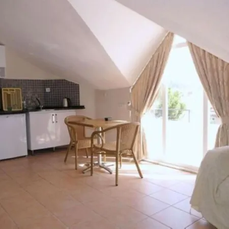 Selenya Apart Otel Marmaris