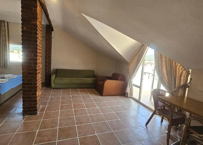 Hotel apartamentowy Selenya