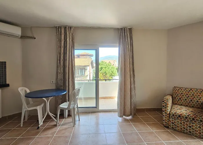 Selenya Hotel apartamentowy 3*