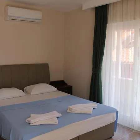 Ξενοδοχείο με διαμερίσματα Selenya