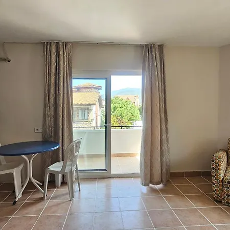 Selenya Ξενοδοχείο με διαμερίσματα 3*