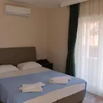 Aparthotel Selenya