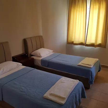 מלון דירות Selenya מרמריס